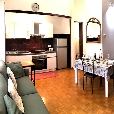 Crocetta 51 Apartament *